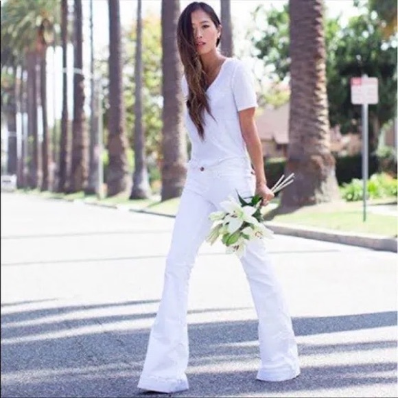 J Brand “Love Story” Flare Jeans - Picture 2 of 11